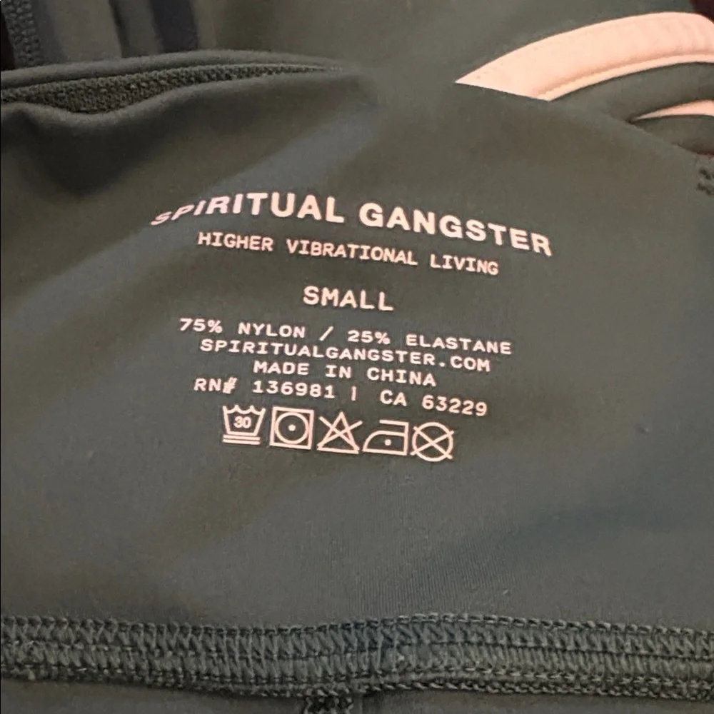 Spiritual Gangster matching set Marley 7/8 legging Nirvanatech Frankie bra small